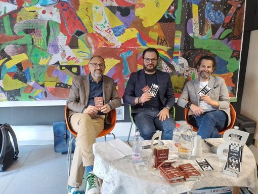 Il derby dei ricordi tra Mazzola e Scirea 'giocato' alla biblioteca Arpino di Nichelino Il derby dei ricordi tra Mazzola e Scirea 'giocato' alla biblioteca Arpino di Nichelino