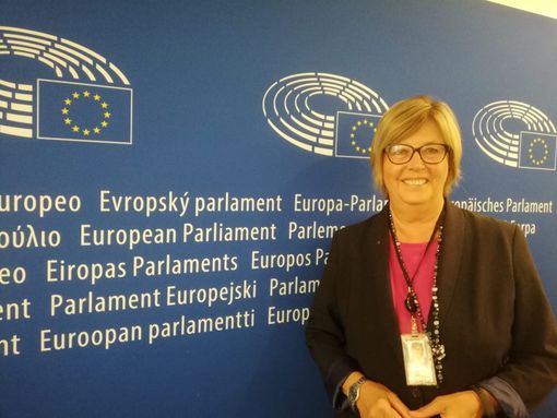 Mercedes Bresso (S&D) sulla Tav: "Se si rinuncia, dovranno essere restituiti all'Europa i soldi già spesi" Mercedes Bresso (S&D) sulla Tav: "Se si rinuncia, dovranno essere restituiti all'Europa i soldi già spesi"