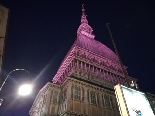 I monumenti del Piemonte pronti a illuminarsi di rosa per la partenza del Giro d’Italia I monumenti del Piemonte pronti a illuminarsi di rosa per la partenza del Giro d’Italia