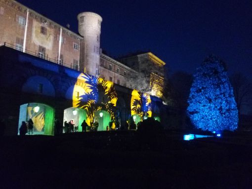 castello di moncalieri illuminato per il Natale