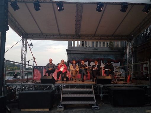 Attacco del vicesindaco Montanari al G7 di Venaria: "Pensano che la gente mangi brioche" Attacco del vicesindaco Montanari al G7 di Venaria: "Pensano che la gente mangi brioche"