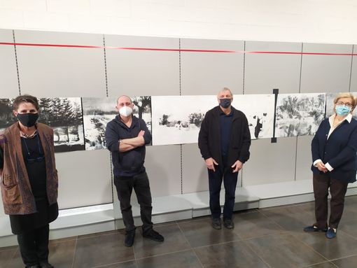 Binaria apre il proprio spazio espositivo, don Ciotti: "L'arte è la saldatura tra etica e bellezza" Binaria apre il proprio spazio espositivo, don Ciotti: "L'arte è la saldatura tra etica e bellezza"