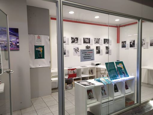 Il tema della paternità in mostra alla “Tettoia dell'Orologio” di Porta Palazzo Il tema della paternità in mostra alla “Tettoia dell'Orologio” di Porta Palazzo