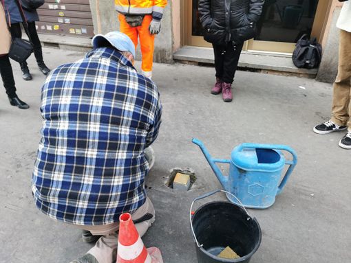 In via Nizza, la nuova Pietra d'Inciampo per ricordare il deportato Giovanni Montrucchio