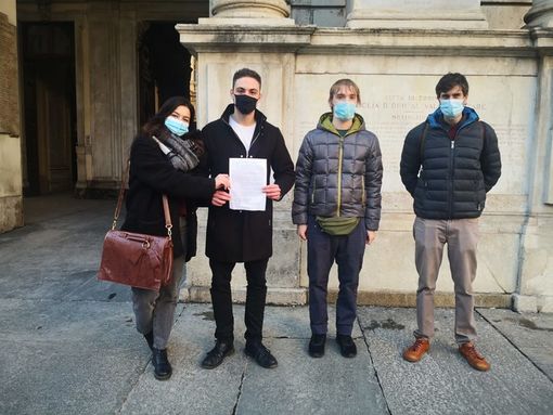 Civich, la graduatoria del concorso è in scadenza: "Assumeteci per l'anagrafe" Civich, la graduatoria del concorso è in scadenza: "Assumeteci per l'anagrafe"