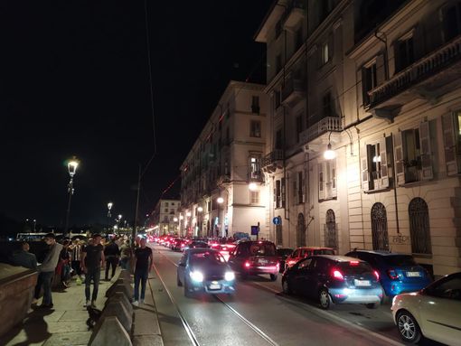 Movida, controlli della polizia: 15 multe per mancato utilizzo di mascherine, sanzionati diversi locali Movida, controlli della polizia: 15 multe per mancato utilizzo di mascherine, sanzionati diversi locali