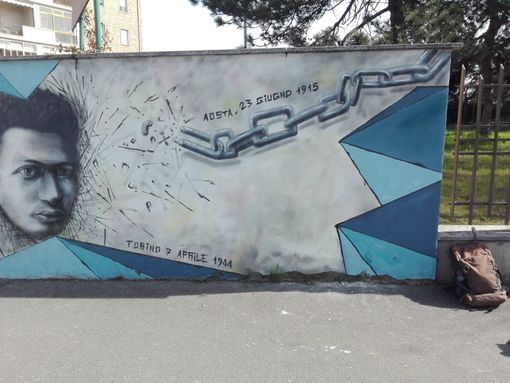 A Mirafiori Sud restaurato il murale del Mau dedicato ad Emanuele Artom A Mirafiori Sud restaurato il murale del Mau dedicato ad Emanuele Artom