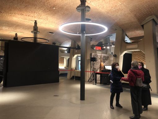 Museo del Cinema, il nuovo “look” della sala accoglienza: addio al piano bar e spazio alle storiche colonne