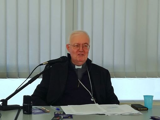 Nosiglia accoglie delegazione di Taizé: &quot;Insieme un momento di spiritualità&quot;