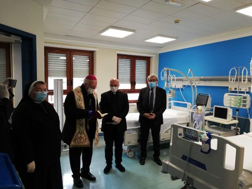 Al Cottolengo di Torino un nuovo reparto di terapia intensiva e sub-intensiva per i malati di Coronavirus Al Cottolengo di Torino un nuovo reparto di terapia intensiva e sub-intensiva per i malati di Coronavirus