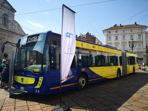 Da agosto 74 nuovi bus Euro 6 sulle linee 18, 56, 68 e 35. Appendino: &quot;Nei prossimi mesi un mezzo su sei sarà nuovo&quot;