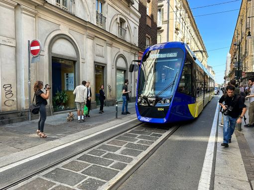 nuovi tram hitachi rail nuovi tram hitachi rail