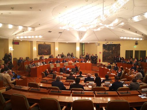 Il Suk spacca il Consiglio Regionale, la minoranza: &quot;La destra gioca a fare Salvini&quot;
