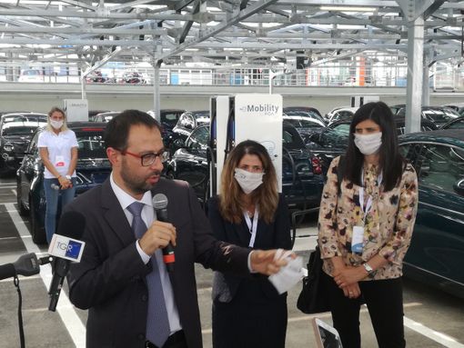 Patuanelli sul futuro di Torino: &quot;Motore del salto quantico verso l'innovazione&quot;