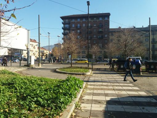 I cittadini progettano piazza Carducci pedonalizzata: e ci sarà anche un mercatino tematico I cittadini progettano piazza Carducci pedonalizzata: e ci sarà anche un mercatino tematico