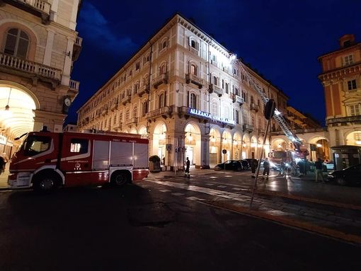 I crolli in piazza Statuto avvenuti ieri e due giorni fa I crolli in piazza Statuto avvenuti ieri e due giorni fa
