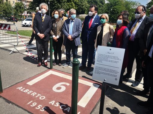 Torino ricorda Ascari, alla memoria del pilota la piazzola di partenza del Gran Premio del Valentino