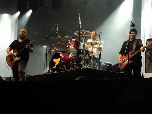 La storia della musica fa tappa a Torino: alle Ogr il 12 ottobre salgono sul palco i Pixies