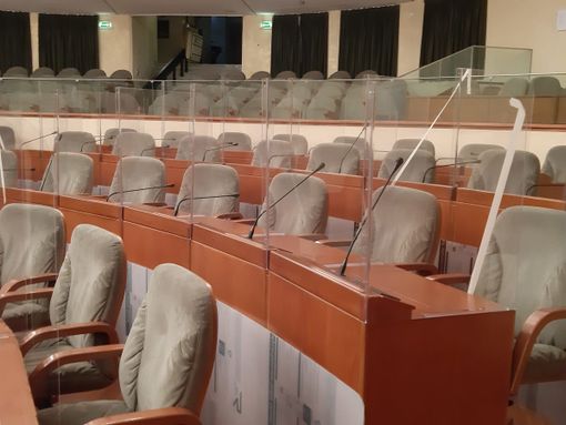 Il Consiglio regionale torna in presenza. E i consiglieri fanno i tamponi in autonomia