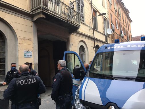 Un controllo di polizia a Torino