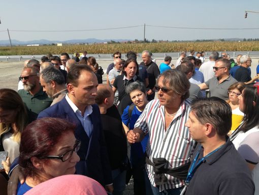 Ex Embraco, primo sciopero dell'era Ventures. &quot;Non si produce nulla ed è un anno che siamo in attesa&quot; (VIDEO)