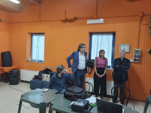 A Nichelino iniziati i lavori per la nuova piazza Pertini A Nichelino iniziati i lavori per la nuova piazza Pertini