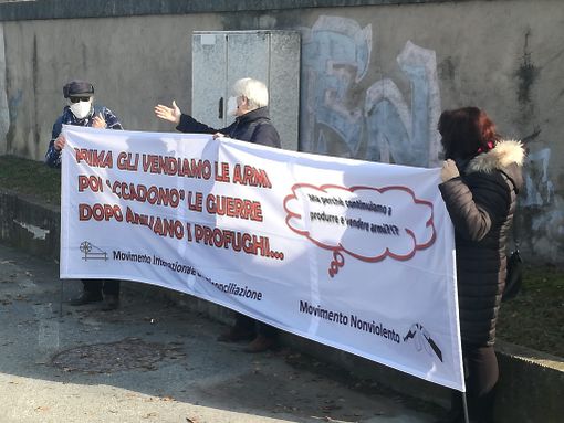 Persone che protestano Persone che protestano