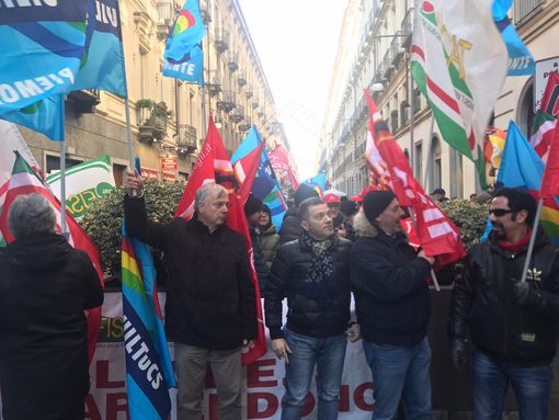 Ex Auchan, il Natale orribile dei dipendenti: in Piemonte in 1500 rischiano il posto di lavoro