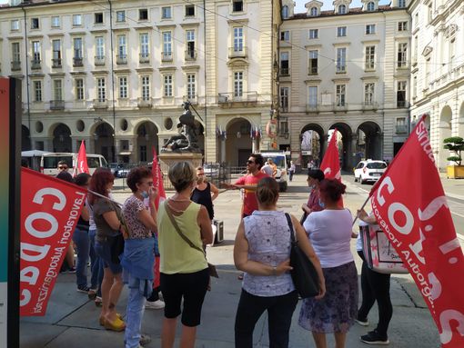 Lavoratrici mense FCA e lavoratori CAAT allo stremo: “La situazione è insostenibile” [VIDEO]