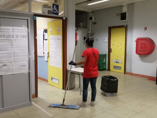 Seggi, scoppia la rivolta dei Presidenti: “Noi tenuti in ostaggio dal Comune in attesa della sanificazione”