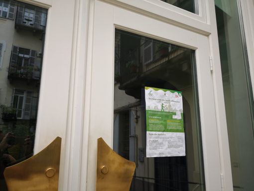 Addio cassonetti, nel centro di Torino arriva il porta a porta: da metà ottobre i primi bidoni nei cortili condominiali Addio cassonetti, nel centro di Torino arriva il porta a porta: da metà ottobre i primi bidoni nei cortili condominiali