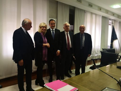 Radičová a Torino: "Europa vuole Tav pronta per il 2030, persi 18 mesi per colpa del Governo italiano" Radičová a Torino: "Europa vuole Tav pronta per il 2030, persi 18 mesi per colpa del Governo italiano"