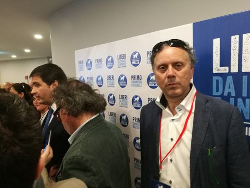 Scuola e Fase2, Petrarulo (Sicurezza e Legalità): "Cosa fa il Comune per far trovare pronte le scuole?" Scuola e Fase2, Petrarulo (Sicurezza e Legalità): "Cosa fa il Comune per far trovare pronte le scuole?"