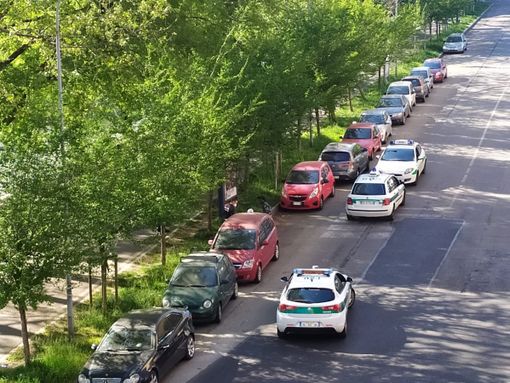 Aurora, rissa in strada in Lungo Dora Firenze