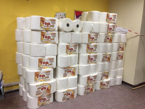 Sicurezza, controlli in corso Lombardia:sequestrati 216 rotoloni di carta assorbente