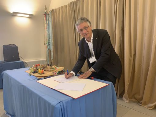 Santena, firmato l'accordo per il distretto del Cibo: 25 i Comuni aderenti