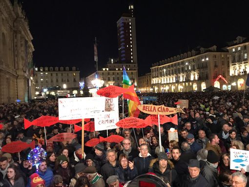 Sold out per le Sardine piemontesi e torinesi al Teatro Erba