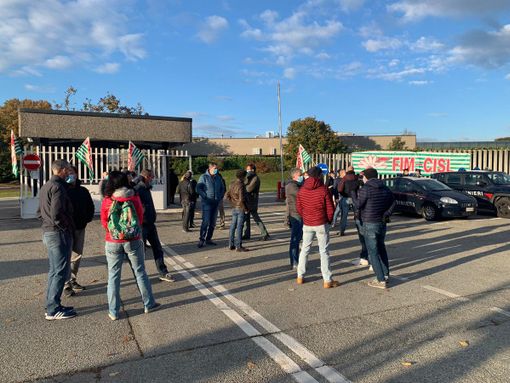 Pininfarina Engineering, ai lavoratori la solidarietà dei colleghi della Trilix di Nichelino Pininfarina Engineering, ai lavoratori la solidarietà dei colleghi della Trilix di Nichelino