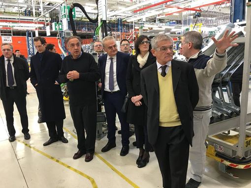 Chiamparino a Fca:&quot;Basta ambiguità sul futuro di Mirafiori&quot;