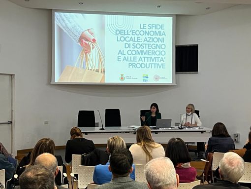 Settimo Torinese si schiera dalla parte del commercio di vicinato Settimo Torinese si schiera dalla parte del commercio di vicinato