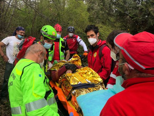 Incidente per un mtbiker sul colle della Maddalena: recuperato e messo in salvo dal Soccorso Alpino
