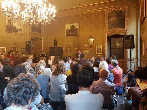 &quot;Invecchiano solo gli altri - Diventare anziani oggi&quot;.