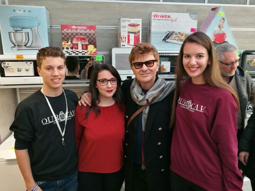 Dai banchi del Cavour di Torino al Festival di Sanremo con Grp Dai banchi del Cavour di Torino al Festival di Sanremo con Grp