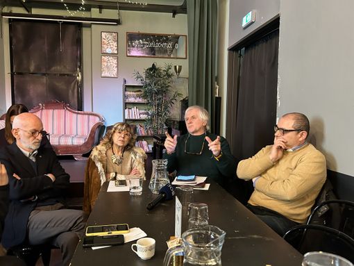 Sanità, 600 firme e un referendum regionale per fermare la corsa verso il privato Sanità, 600 firme e un referendum regionale per fermare la corsa verso il privato