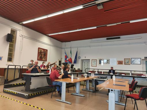 tensioni in circoscrizione 6