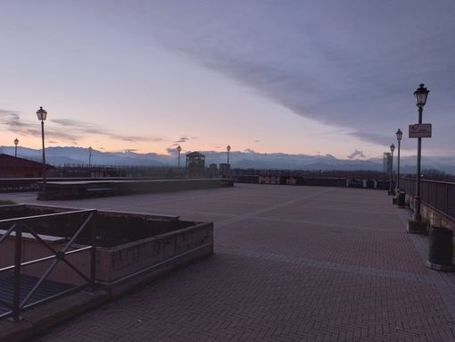 Moncalieri, nessun presidio fisso delle forze dell'ordine in piazzale Aldo Moro Moncalieri, nessun presidio fisso delle forze dell'ordine in piazzale Aldo Moro
