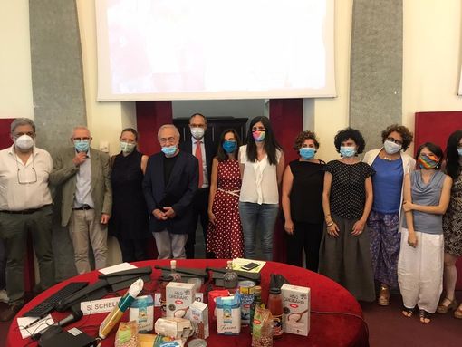 Panieri alimentari e buoni spesa per chi ha bisogno, a Torino 2500 domande in poche ore Panieri alimentari e buoni spesa per chi ha bisogno, a Torino 2500 domande in poche ore