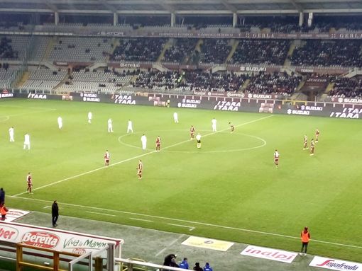 Il Toro si traveste da Babbo Natale e regala gloria anche alla Spal