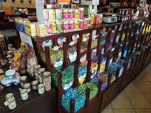 Campidoglio, chiude dopo 62 anni la storica Torrefazione Maggiora: al suo posto una cioccolateria