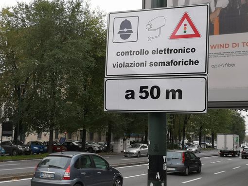 T-Red, multe a raffica. Corso Trapani, Potenza e Vercelli: i semafori che sanzionano di più a Torino T-Red, multe a raffica. Corso Trapani, Potenza e Vercelli: i semafori che sanzionano di più a Torino